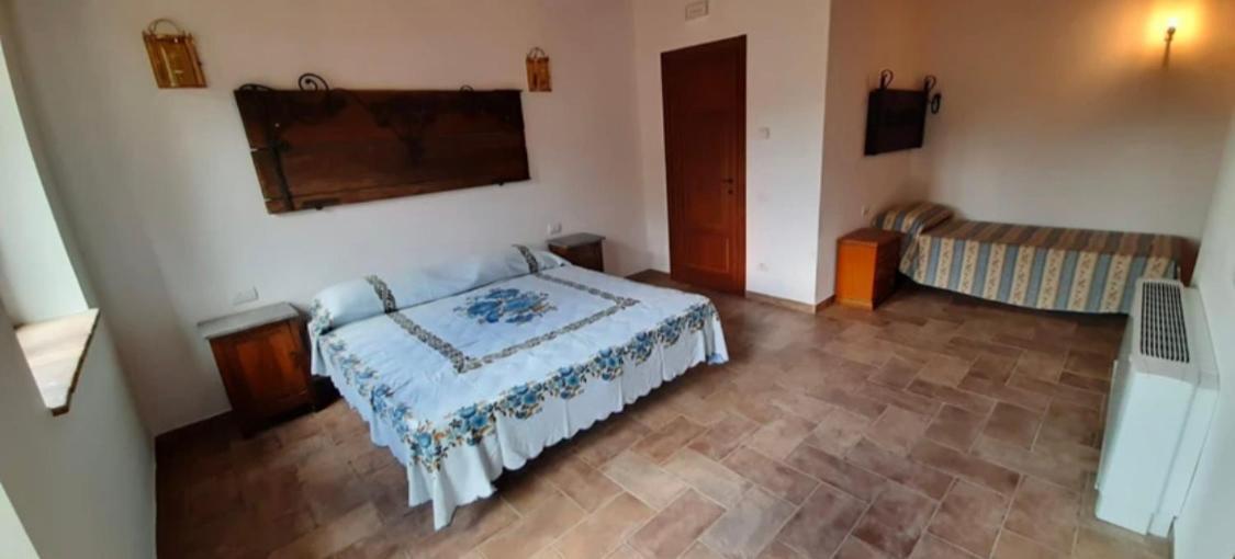 Agriturismo Il Casato Mag Villa ปีเอนซา ภายนอก รูปภาพ